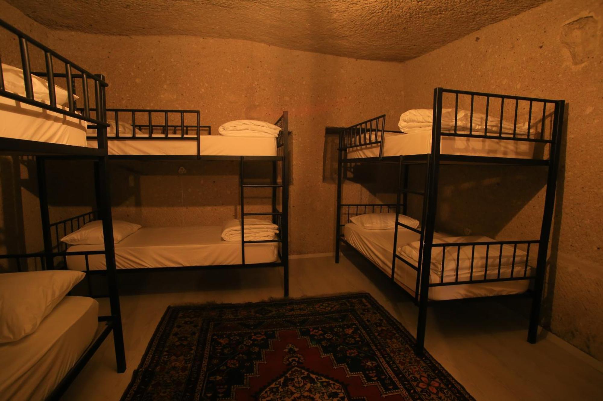Diadem Cappadocia Guest House & Hostel Гьореме Стая снимка